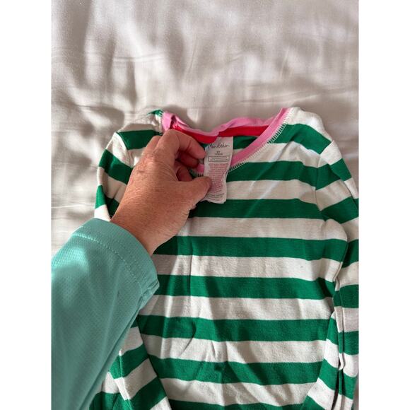 Mini Boden green pink holiday pajamas size 6 - Picture 2 of 3